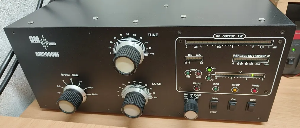 Amplificador OM POWER OM2000HF