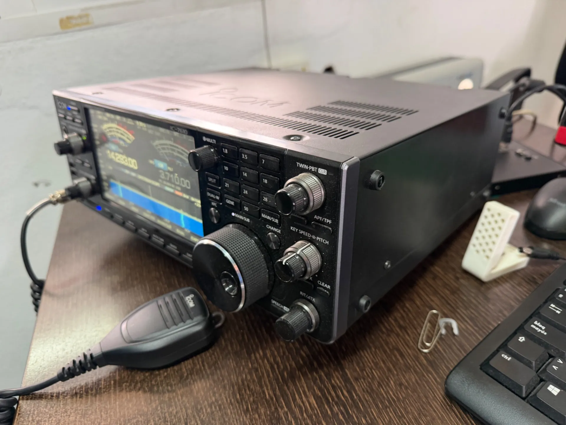 Icom 7610