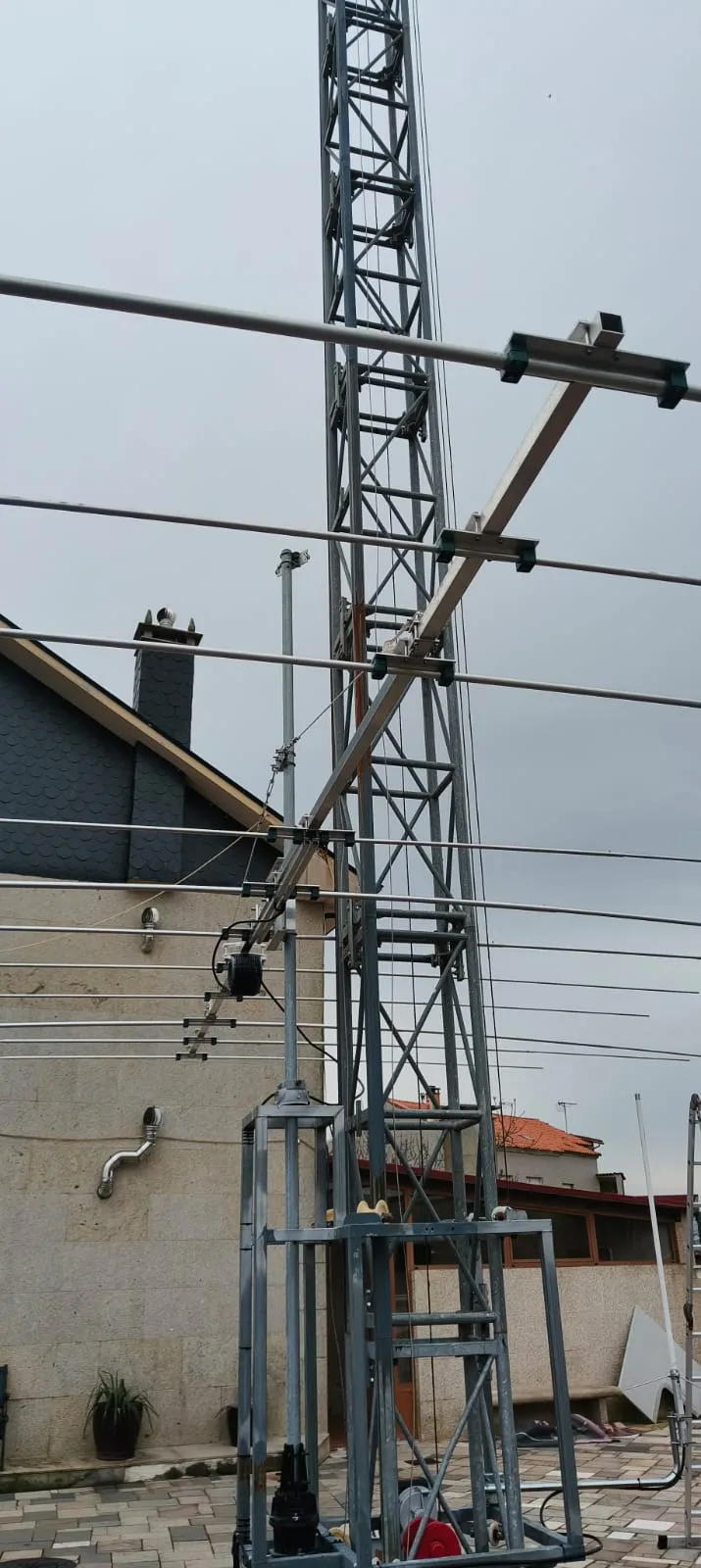 Yagi 11 elementos para las bandas de 10/11-15-20