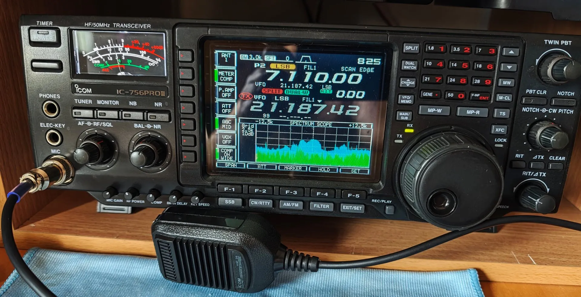 ICOM IC 756PRO2 MICRO SM2O Y FUENTE DE 30 AMP
