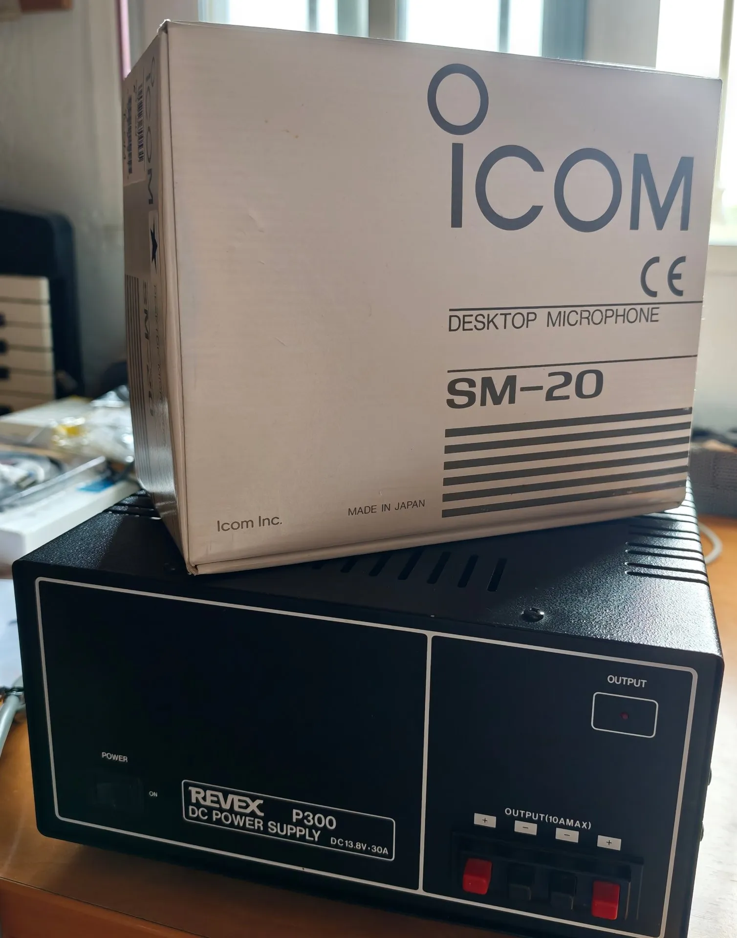 ICOM IC 756PRO2 MICRO SM2O Y FUENTE DE 30 AMP