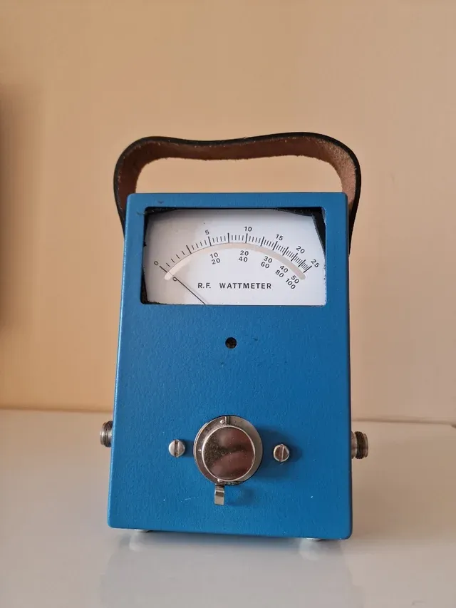 WATIMETRO MEDIDOR SWR COAXIAL DYNAMICS 81000-A