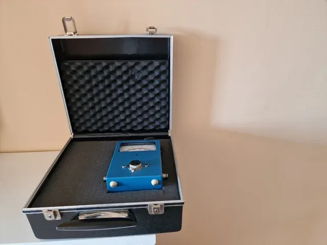 WATIMETRO MEDIDOR SWR COAXIAL DYNAMICS 81000-A