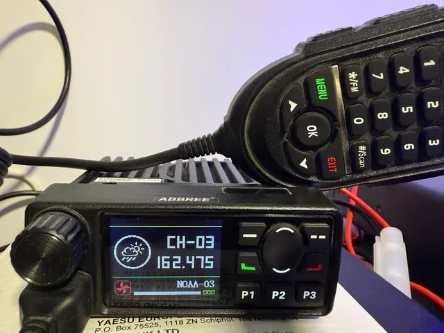 ABREE AR-2520 VHF-UHF