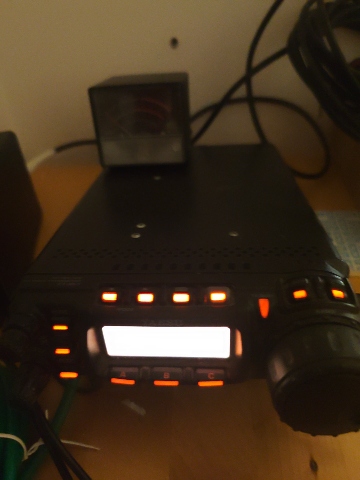 yaesu ft-857d